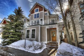 Lux Home W/ Gas Fireplace, Hot Tub, 8 Min To Lift 7 Bunk Room For Kids