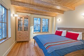 Sun-filled Sunnyside Home On North Fir St Eco-friendly Home Peace & Pr
