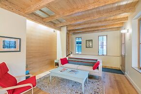 Sun-filled Sunnyside Home On North Fir St Eco-friendly Home Peace & Pr