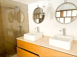 Le Paradis Bleu Luxueux Duplex Avec vue mer