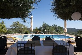Quinta Amarela XL by Portucasa