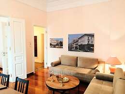 Elegant Apartment in Parliament Square