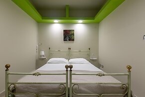 3158 Sterlizia House by Barbarhouse