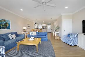 Waterfront Luxury Villa With Sunset Views And Boat Slip 3 Bedroom Town