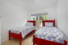 Waterfront Luxury Villa With Sunset Views And Boat Slip 3 Bedroom Town