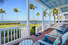 Waterfront Luxury Villa With Sunset Views And Boat Slip 3 Bedroom Town