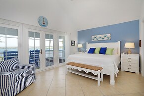 Waterfront Luxury Villa With Sunset Views And Boat Slip 3 Bedroom Town