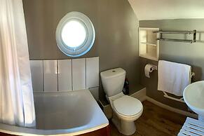 Beautiful Cosy Cottage in Aberporth