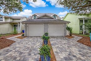 2646b 1st Ave 3 Bedroom Townhouse by RedAwning