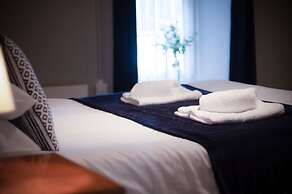 Fletcher Coach House - 3 Bedroom Cottage - Pendine