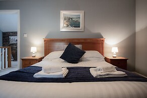 Fletcher Coach House - 3 Bedroom Cottage - Pendine