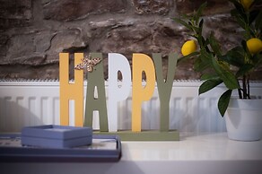 Fletcher Coach House - 3 Bedroom Cottage - Pendine