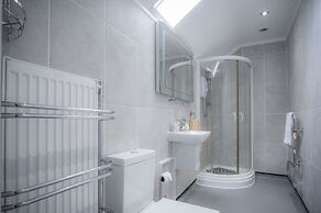 Fletcher Coach House - 3 Bedroom Cottage - Pendine