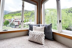 Walk To Ski! Bay Window View Of River & Ski Mountain 1 Bedroom Condo b