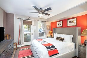 Ground Floor W/ River Trail Patio + Walk To Chair 7! Viking Lodge 116 