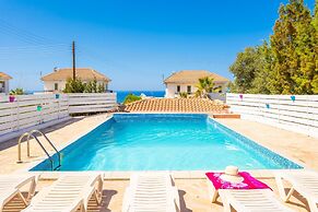 Villa Aristotle in Peyia