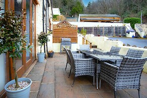 Rose Coach House - 3 Bedroom Cottage - Pendine