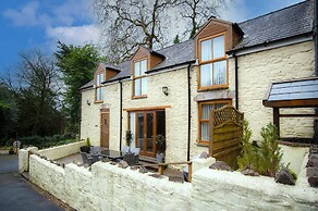 Rose Coach House - 3 Bedroom Cottage - Pendine