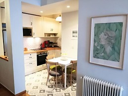Stylish Apartment in Acropolis