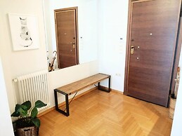 Stylish Apartment in Acropolis