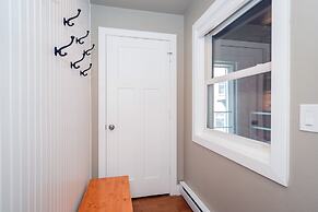 Stylish Convenience! Short Walk To Lifts, Gondola, Main St. @ Fall Lin