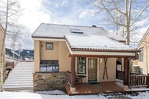 Mountain Village Panoramic Views, Hot Tub, Fireplace 3 Bedroom Townhou