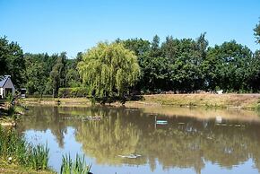 Cosy Double or Twin Studio Near Shearsby, England