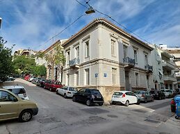 Wonderful Apartment in Acropolis