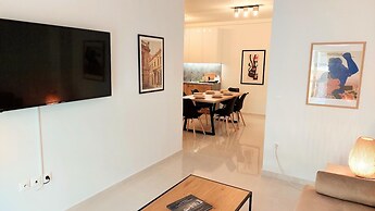 Wonderful Apartment in Acropolis