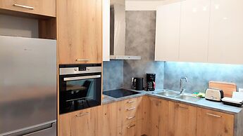 Wonderful Apartment in Acropolis
