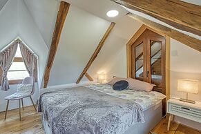 Rural House With Wellness