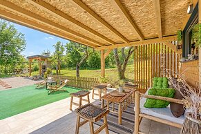 Rural House With Wellness