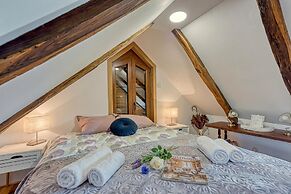 Rural House With Wellness