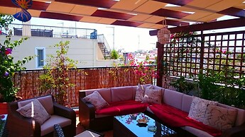 Elegant Apartment in Acropolis With Roof Garden