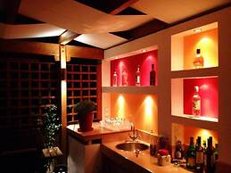 Elegant Apartment in Acropolis With Roof Garden