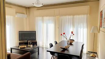 Elegant Apartment in Acropolis With Roof Garden