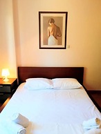 Elegant Apartment in Acropolis With Roof Garden