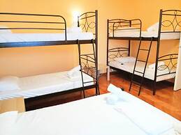 Acropolis Museum Family Apartment