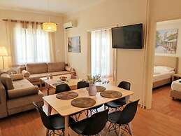 Acropolis Museum Grand Apartment