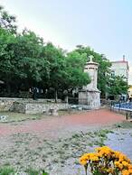 Acropolis Museum Grand Apartment