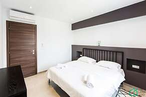 Sunset 302 Apt de Luxe Avec Salle de Fitness