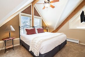 Giant Riverfront Deck W Grill, Tons Of Space @ Viking Lodge 100ab 4 Be