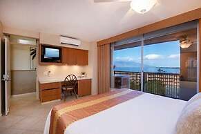 Mana Kai Maui Resort, #812c 2 Bedroom Condo by RedAwning