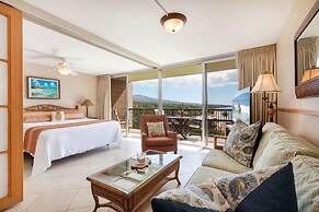 Mana Kai Maui Resort, #812c 2 Bedroom Condo by RedAwning