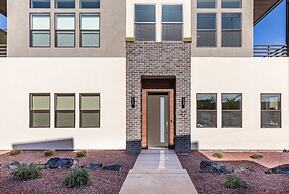 Villa #27 At Bloomington Country Club 4 Bedroom Townhouse by RedAwning