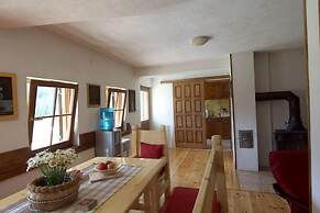 Captivating 3-bed House in Zabljak, Zminica
