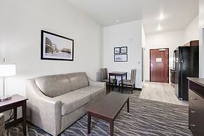 Cobblestone Hotel & Suites - Central Wisconsin Airport