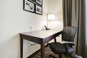 Cobblestone Hotel & Suites - Central Wisconsin Airport
