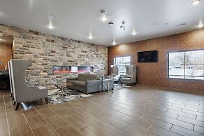 Cobblestone Hotel & Suites - Central Wisconsin Airport