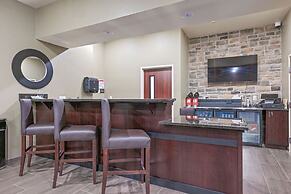 Cobblestone Hotel & Suites - Central Wisconsin Airport